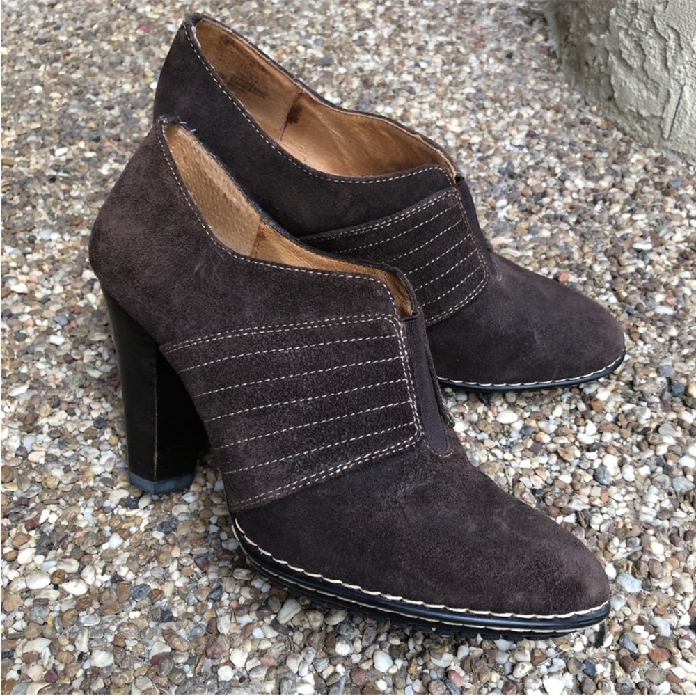 3 for $25 Sofft Dark Brown Leather Booties Size 9M